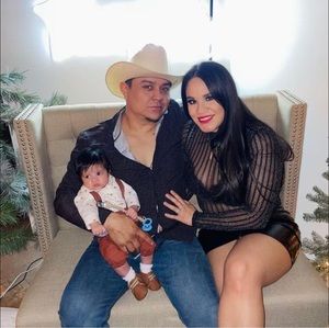 Meet your Posher, Daniela